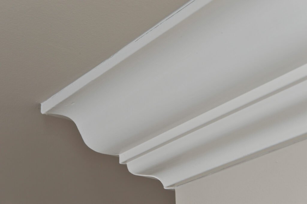 Crown molding - Crowning Glory: Elevating Your Home's Elegance with Diverse Styles of Crown Molding and Expert Tips for a Polished Interior - Paintmywalls Colonial Crown Molding
