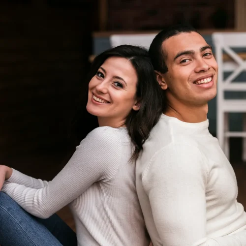 beautiful-man-woman-smiling